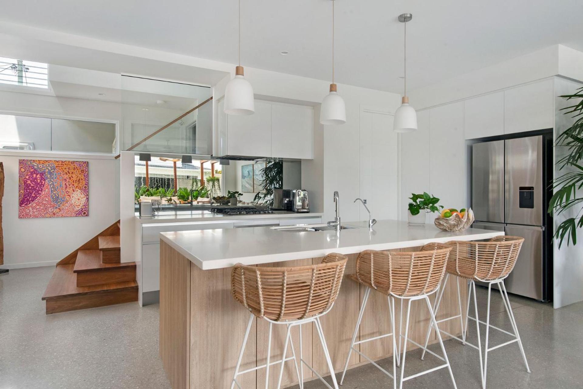 Luxury Tri-level Duplex In Mermaid - Coasthm Holiday home *